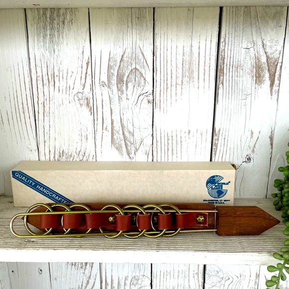 WORLD WIDE GAMES INC. BROWN WOODEN "DEVIL'S NEEDLE" PUZZLE GAME! - Picture 2 of 5